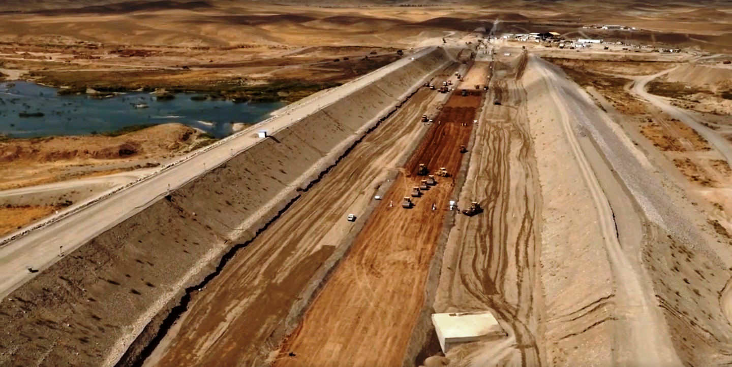 آزمایشگاه مستقر خاک و بتن خط انتقال سد نهب-(استان قزوین)