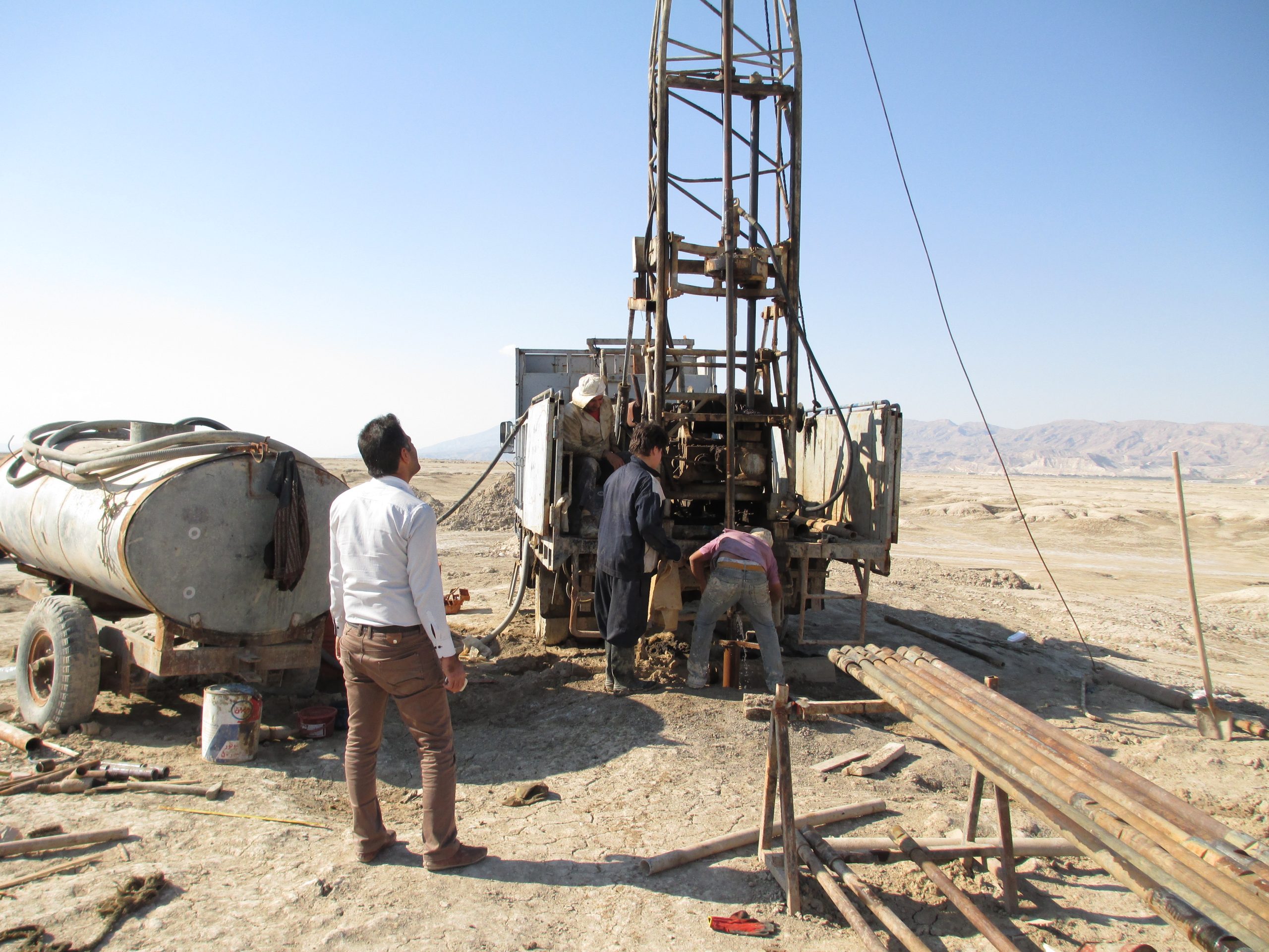 مطالعات ژئوتکنیک سایت انرژی بر لامرد- (استان فارس)